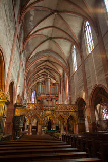 Nave and Rood Screen by safaribears
