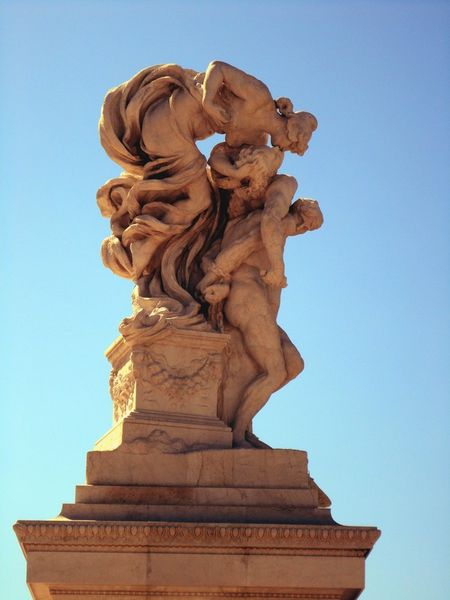 Lovers-statue