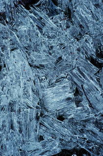 Ice crystals by Lars Hallstrom