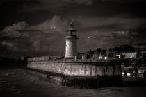 Ramsagte lighthouse by ian hufton