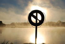 Sonnenaufgang am See von tinadefortunata