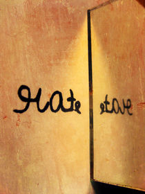 Hate | Love von chaunceyphotography