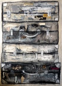 'gestapelte Koffer' by lamade