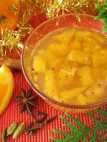 Orangenmarmelade mit weihnachtlichen Gewürzen by Heike Rau
