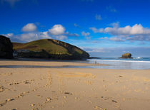 A Walk on the Beach in Portreath by Louise Heusinkveld