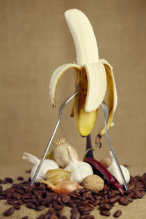 Alles Banane by Falko Follert