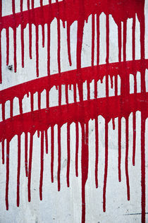 Bleeding city by Lars Hallstrom