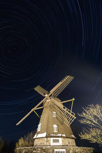 Startrails over windmill by Mikael Svensson