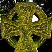 Celtic Cross by David Pyatt