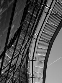 gentle curve of glass & metal by fotokunst66