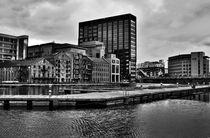 Dublin Grand Canal Docks by Gustavo Oliveira