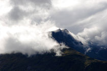Clouds rising over Gratangen fjord von Intensivelight Panorama-Edition