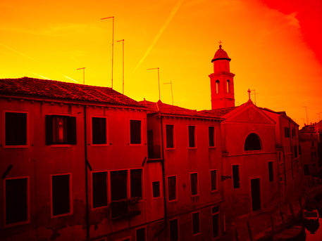 Venice-campanile-infrared