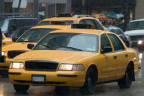 NYC Taxi im Regen von kunertus