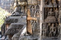 Ajanta - Buddha Höhlen in Indien von reisemonster