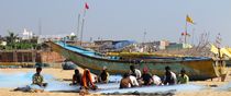 Fischer am Strand von Puri by reisemonster