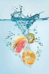 fruit splash by Tomer Burmad