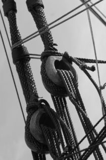 Detail of the rigging - monochrome von Intensivelight Panorama-Edition