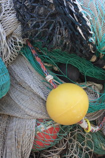 Yellow buoy and nets by Intensivelight Panorama-Edition