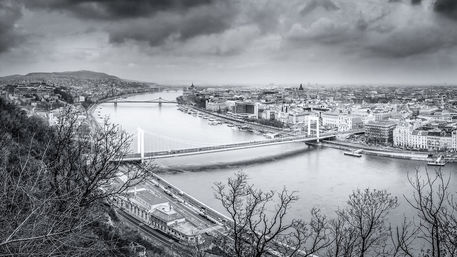 View-from-citadella-on-budapest