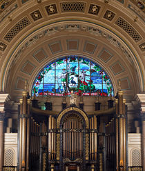 Interior of St Georges Hall, Liverpool, UK. von illu