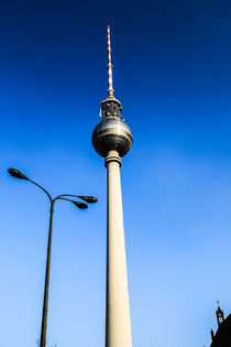 Fernsehturm Berlin by Holger Pelzer