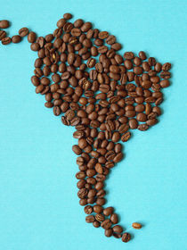 Amerika: Südamerika, Kaffeebohnen, Spaß,Kontinent, Erdteil. America: South America, continent, fun, coffee beans by Dagmar Laimgruber