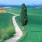 Country-road-tuscany-italy
