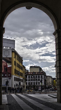 Milano by emanuele molinari