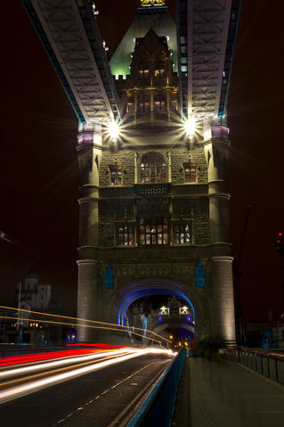 Tower-bridge-lights