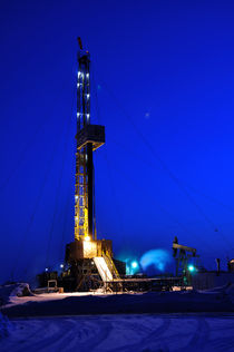 Drilling Rig at Night by evgeny bashta