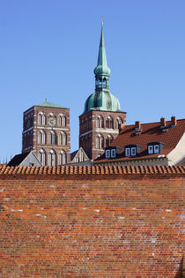 Stadtmauer Stralsund  by Bastian  Kienitz