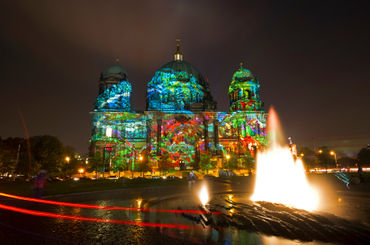 Berliner-dom-festival-of-lights