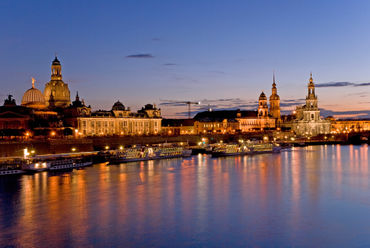 Dresden-skyline-sunset
