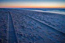 sunrise on the beach von digidreamgrafix