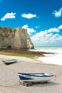 Fishing Boats on the Beach at Etretat von loriental-photography