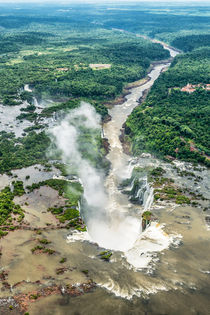 Birds Eye View of Iguazu Falls # 2 von Russell Bevan Photography