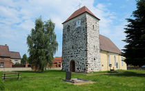 Kirche Lindenhain by Jörg Hoffmann