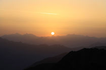 Sonnenaufgang in den Alpen (02) von Karina Baumgart