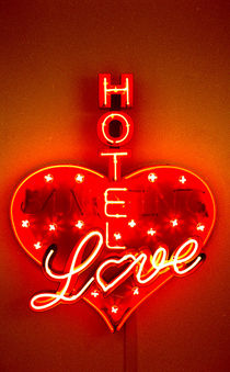 HOTEL LOVE von Giorgio Giussani