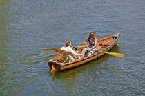 Rowing on the River Avon von Rod Johnson