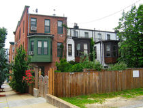 Baltimore Häuser 2 by Susanna Astikainen