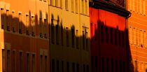 colored shadowed houses in the sunlight - farbenfrohe Häuser in Schatten und Sonnenlicht von mateart