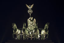 Quadriga from Brandenburger Tor by Night on Festival of Lights 2013 by aseifert