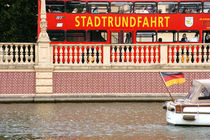 Stadtrundfahrt  by Bastian  Kienitz