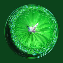 Fantasy glass Orb in Green by Robert Gipson