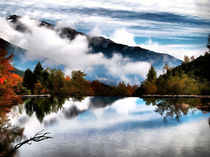 Reflection of a mountain lake von Tomas Gregor