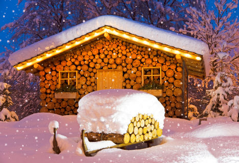 Ski-hut-christmas