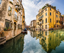 Venice canal yellow reflection, Italy, Europe von Tom Dempsey