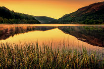 Sunset on Scottish Loch von Sam Smith
